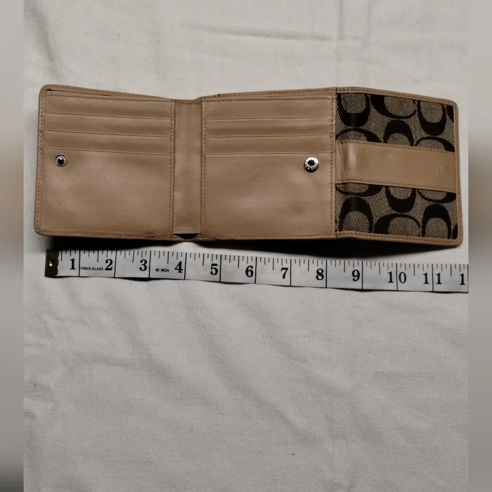 Coach Signature Brown Wallet - Picture 9 of 13